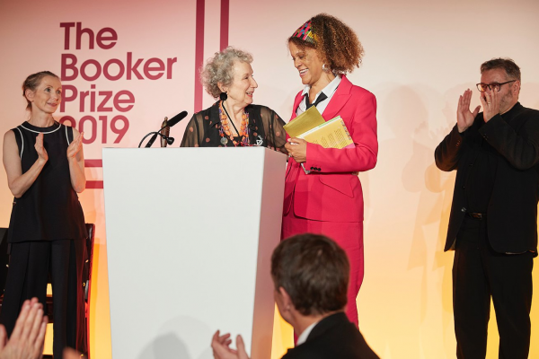 Победители Букеровской премии 2019 года