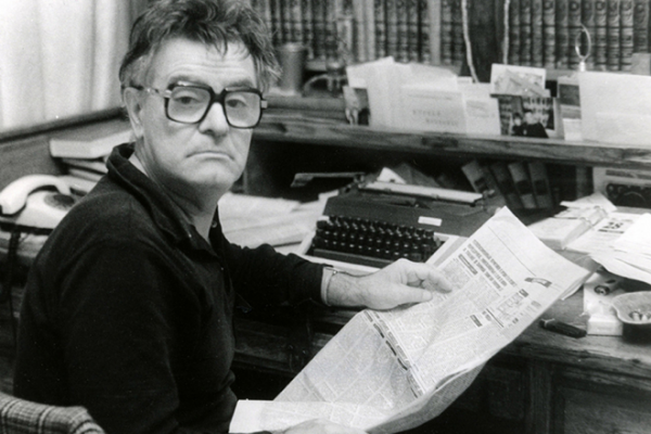 Писатель Фазиль Искандер.